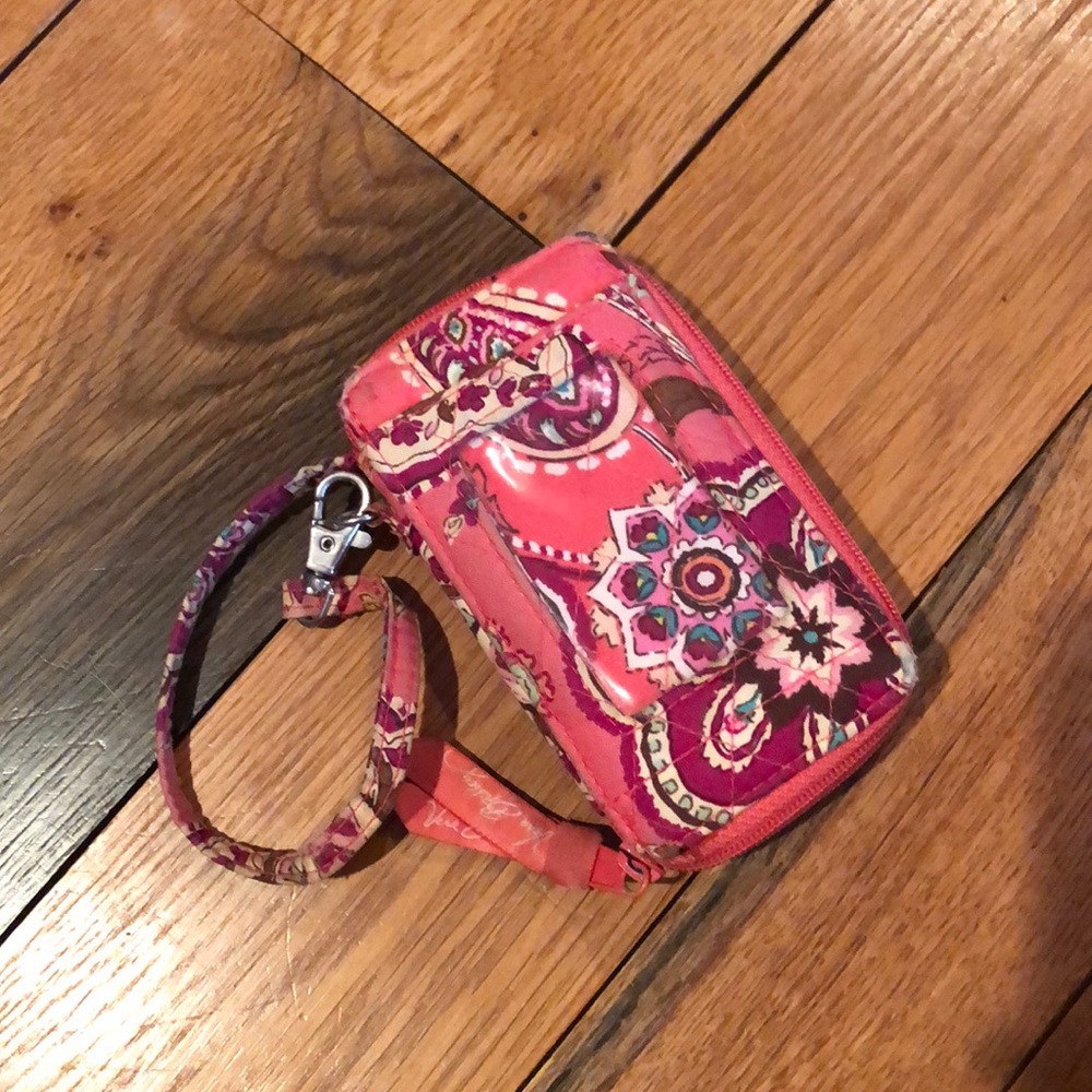 Vera ID wristlet